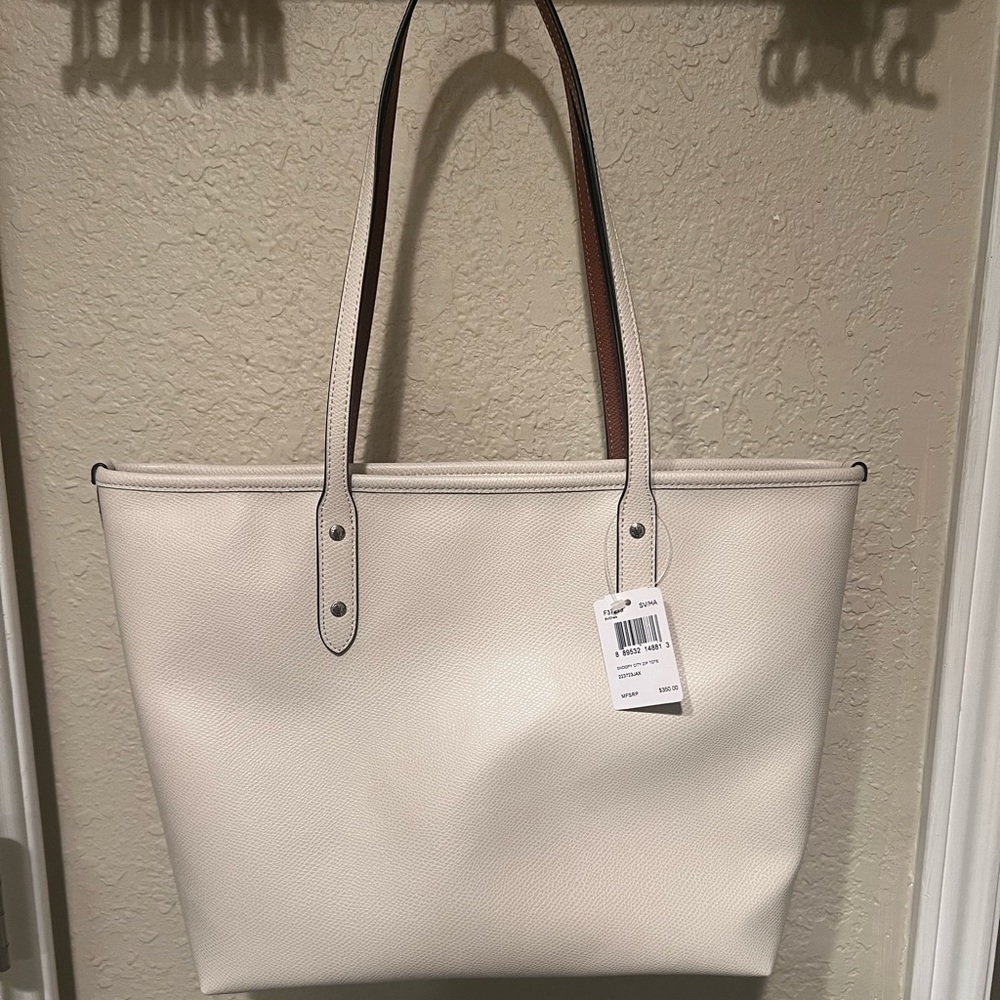 Peanuts x Coach Tote, NWT-offers welcome - Picture 11 of 13